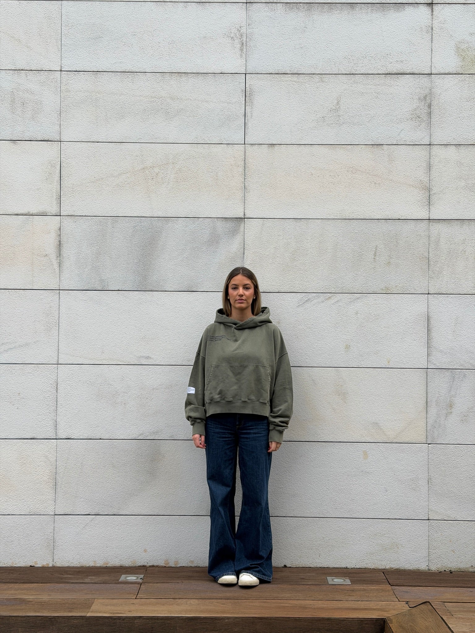 LE MANIFESTE OLIVE HOODIE