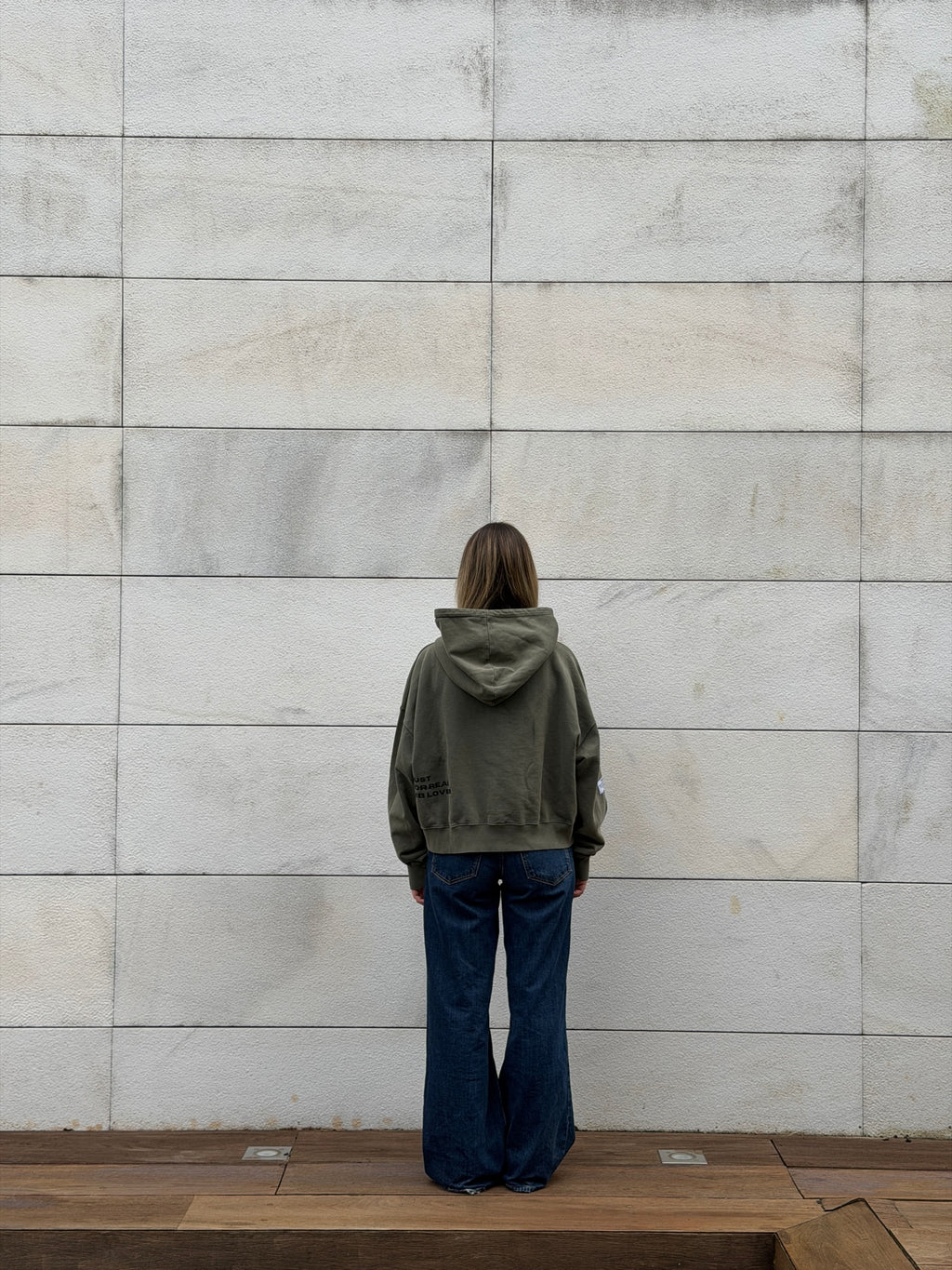 LE MANIFESTE OLIVE HOODIE