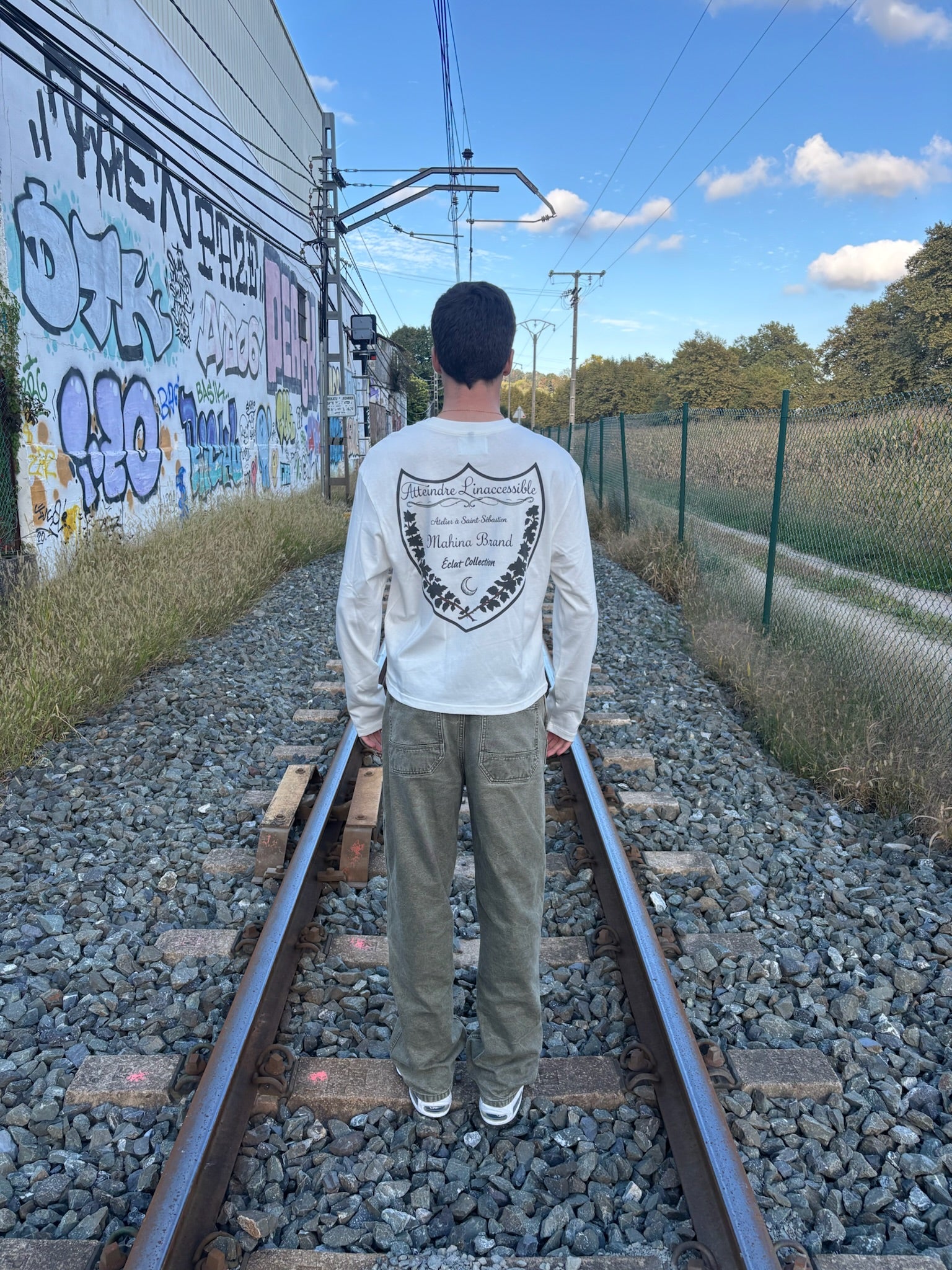 DOM MAHINA LONGSLEEVE