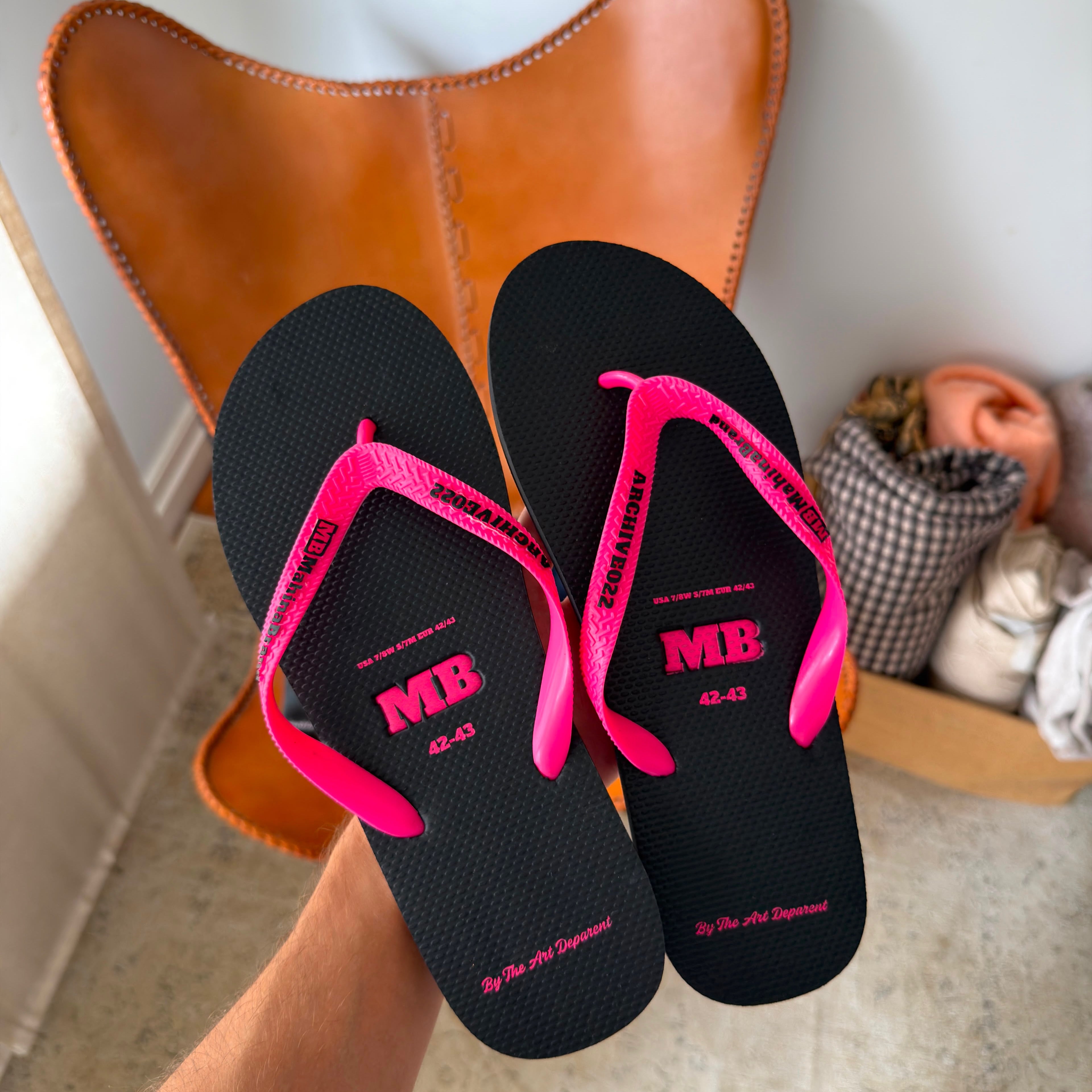 MB FLIP FLOPS